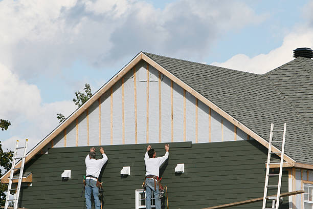 Professional Vinyl Siding technician working in Jamison, PA